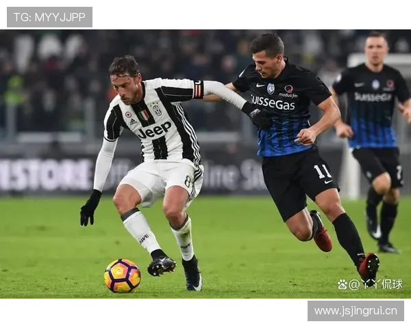 尤文图斯进攻套路分析:如何在联赛中有效打击对手防线