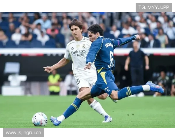 亚运会足球赛高光表现盘点：年轻球员展现竞技潜力