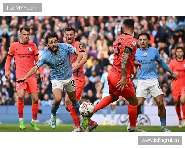 足球锋线对决：顶级射手近期状态回暖，进攻火力持续提升